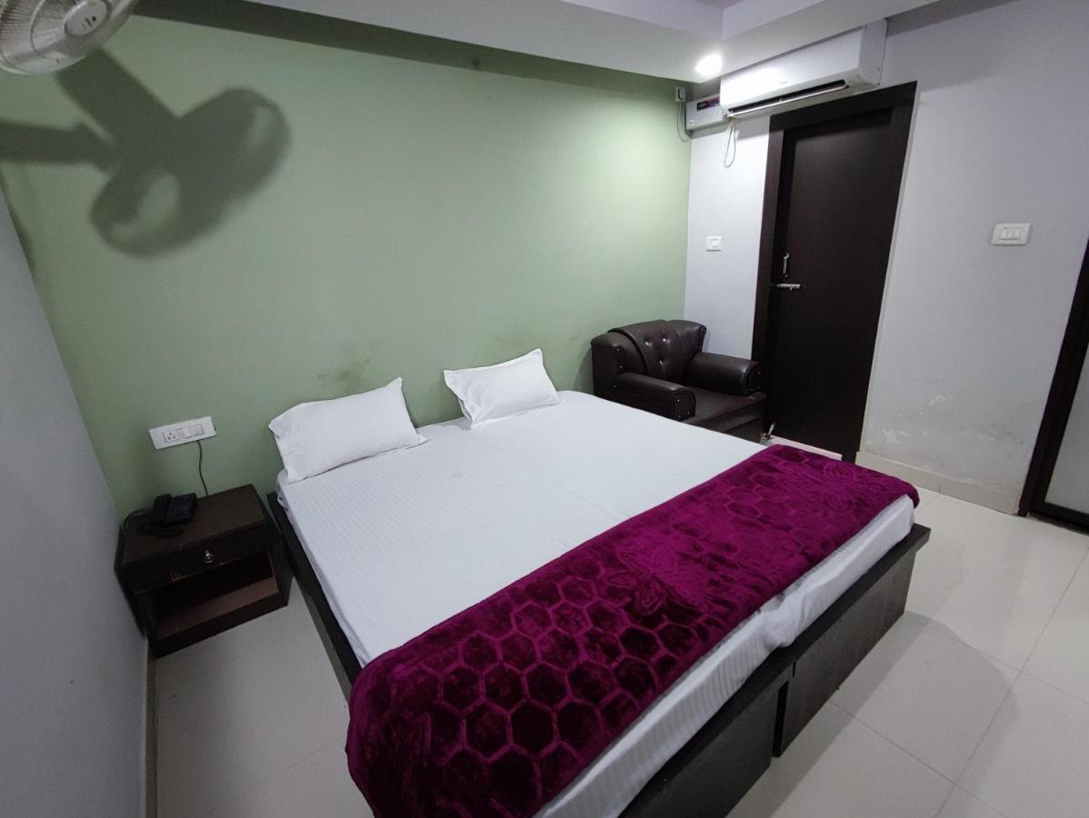 Hotel Kanha Shyam Madhubani Exterior photo